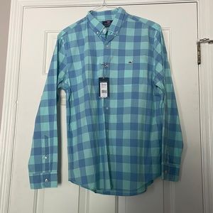 NWT Vineyard Vines Button Down Shirt